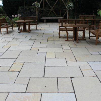 Tuscan Weathered Calibrated Limestone 18.9m2 Project Pack